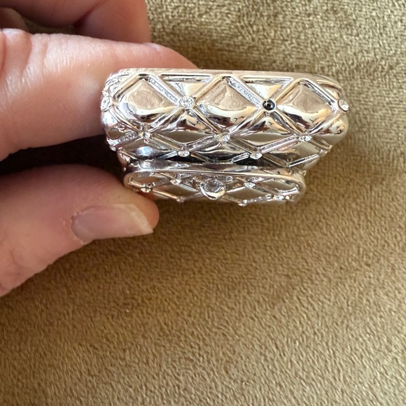 St John Vintage Silver Toned/Rhinestone Quilted Purse Brooch Very Good Condition - Picture 4 of 8